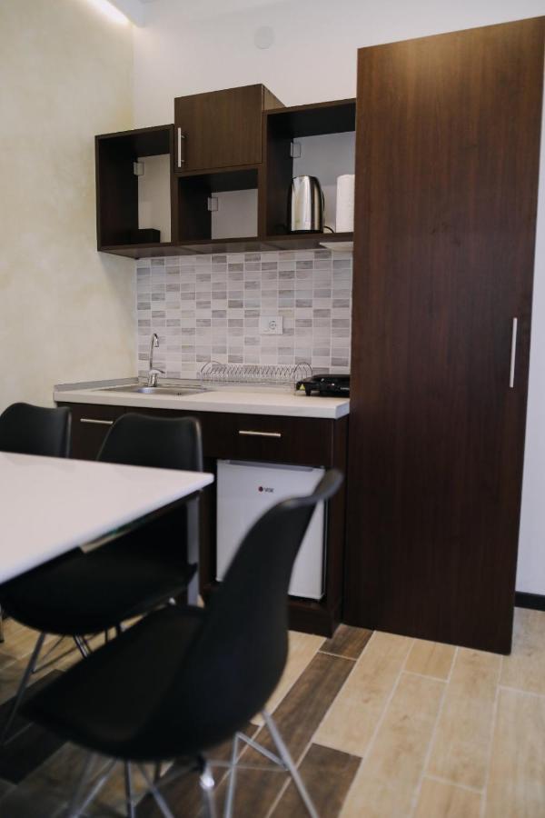 Prima Lux Apartments & Studio นิส ภายนอก รูปภาพ